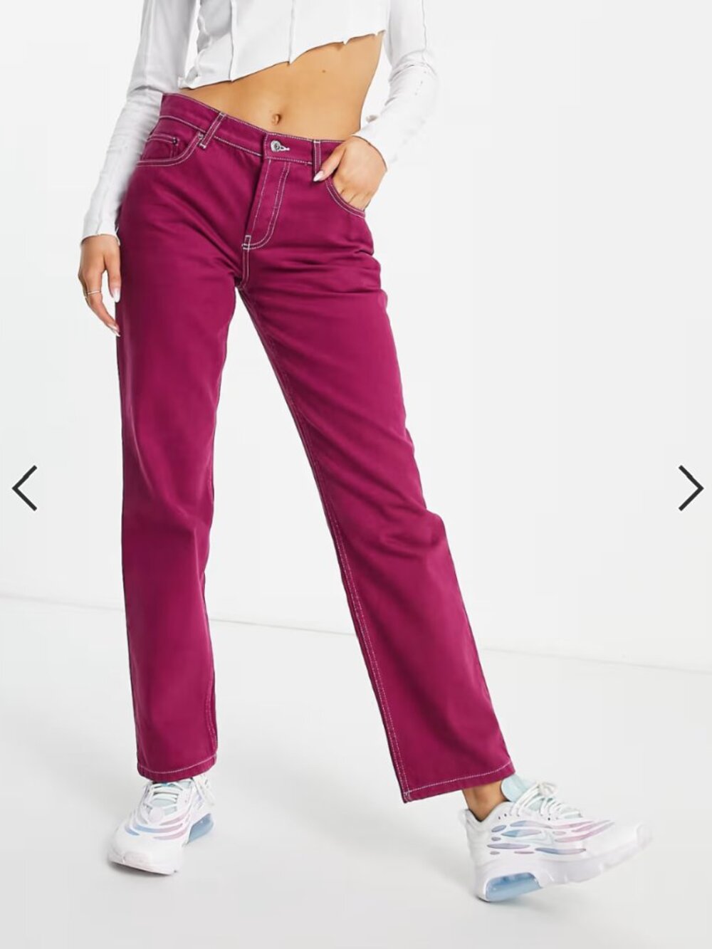 Asos Design NWT low rise straight leg jean in maroon button fly size 26/32